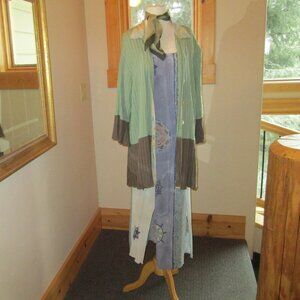 Mission Canyon Sleeveless Maxi Dress with Green & Brown Kusnadi Rayon Jacket